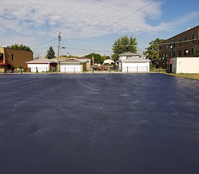 crack-repair-finished black pearl sealcoating crack repair